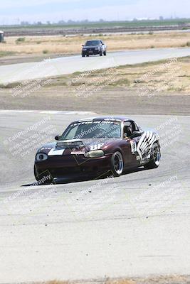 media/Sep-14-2024-Speed Ventures (Sat) [[a2bf28f496]]/Yellow Group/Session 3 (Offramp)/